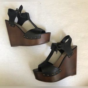 Steve Madden Wedges